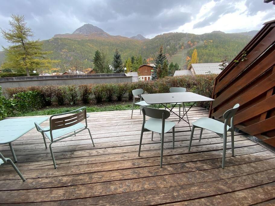 Appartement 4 Pers Grande Terrasse Vue Pistes Ski Saint-Chaffrey Esterno foto